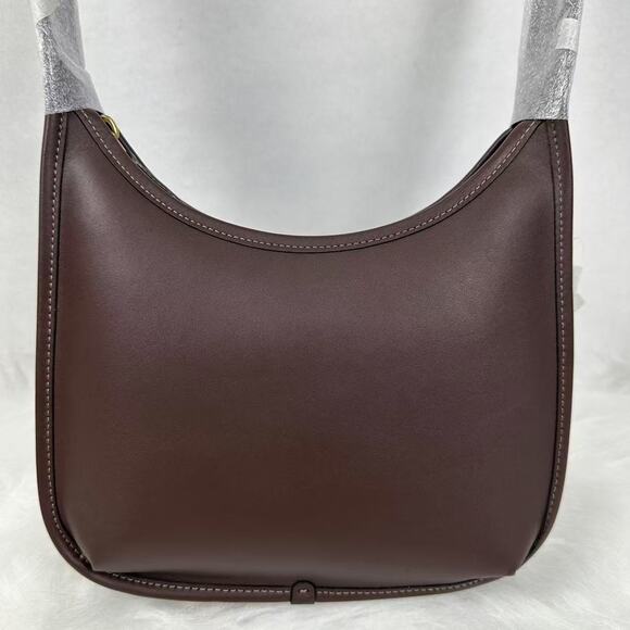 Coach Curve Zip Bag Shoulder Bag In Leather/Gold/Maple CAF11 NWT - Picture 2 of 8